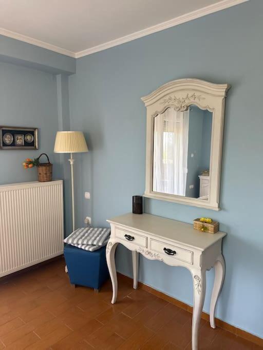 Lemon & Lavender Apartment *