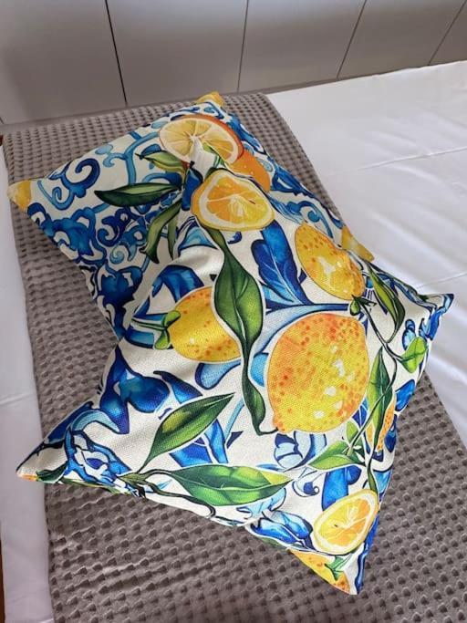 Lemon & Lavender Chios Town